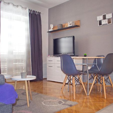 Apartments Mike Novalja Extérieur photo