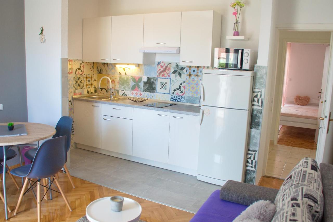 Apartments Mike Novalja Extérieur photo