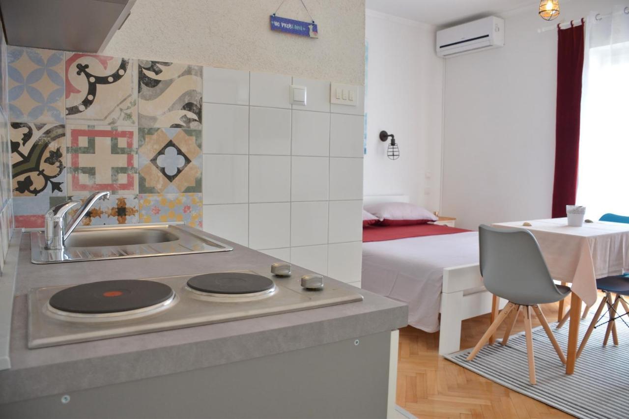 Apartments Mike Novalja Extérieur photo