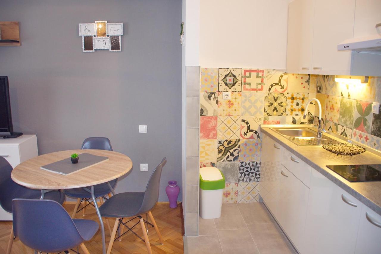 Apartments Mike Novalja Extérieur photo